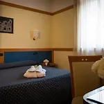 San Domenico Al Piano Hotel
