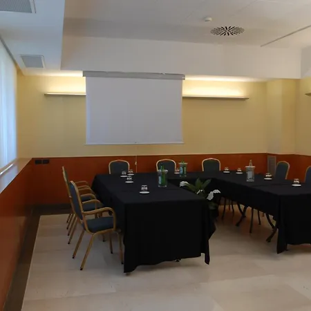 Hotel San Domenico Al Piano 4*