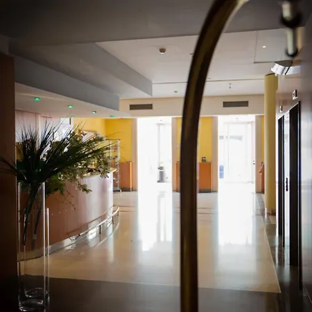 San Domenico Al Piano 4* Matera