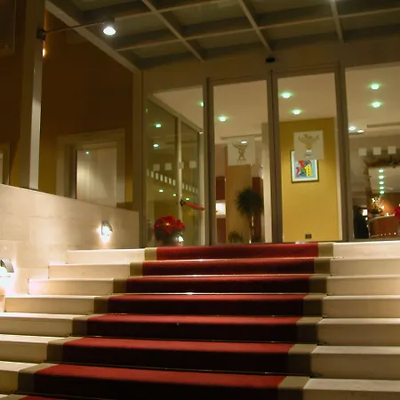 San Domenico Al Piano 4*