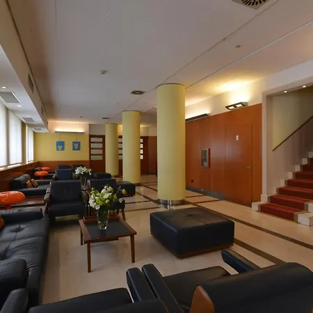 San Domenico Al Piano Hotel 4*