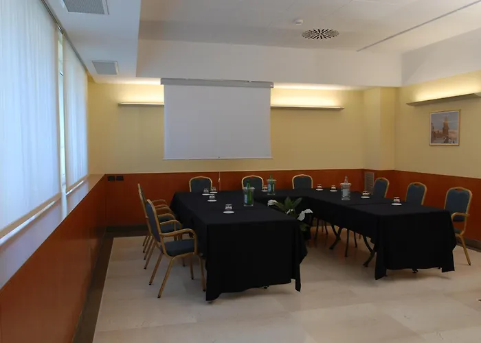 Hotel San Domenico Al Piano 4*